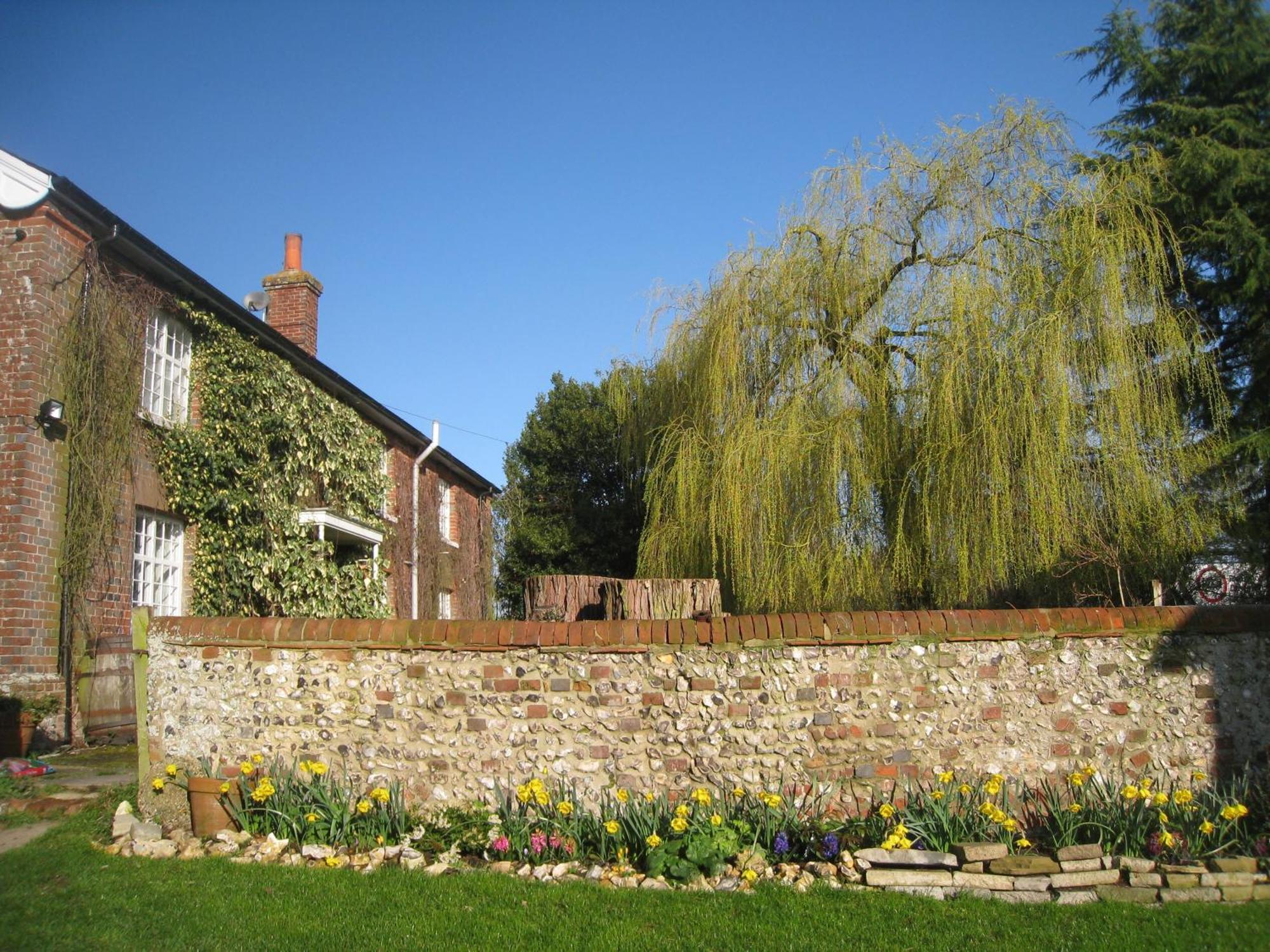 Newton Farmhouse Whiteparish ภายนอก รูปภาพ